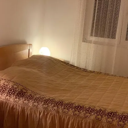 Spacious Retro 3-bedroom 130m2 In Zadar, Puntamika Borik Area * 자다르