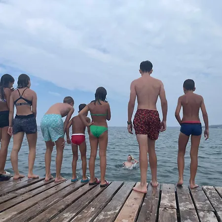 Spacious Retro 3-bedroom 130m2 In Zadar, Puntamika Borik Area Apartament Zadar