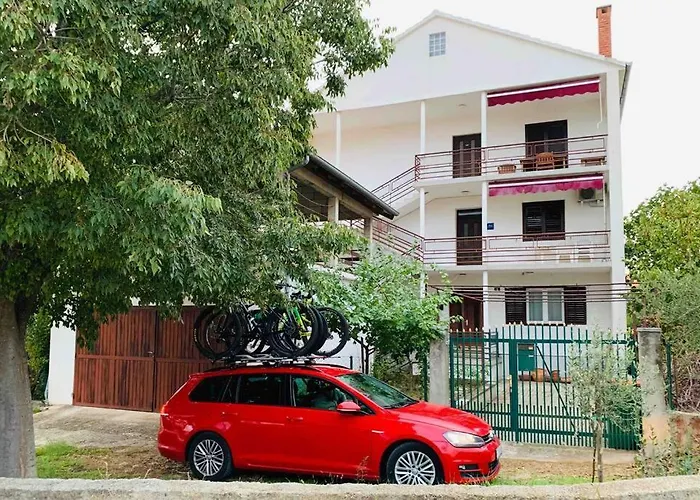 Lägenhet Spacious Retro 3-bedroom 130m2 In Zadar, Puntamika Borik Area Zadar