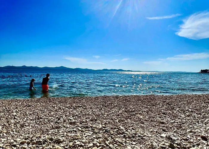 아파트 Spacious Retro 3-bedroom 130m2 In Zadar, Puntamika Borik Area *